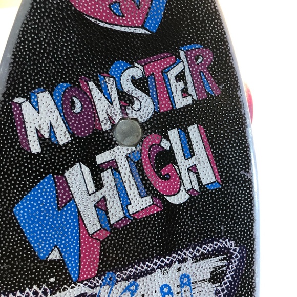 Monster High Cool Ghouls Skateboard, 20” Mattel 2015 rare find, 2” wheels - Picture 5 of 12